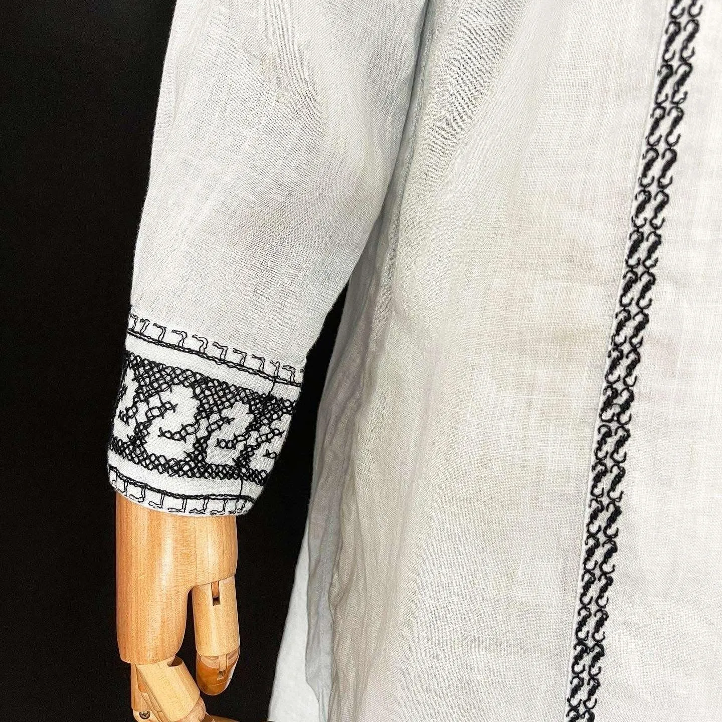 120 LINO Tunic with Embellishment