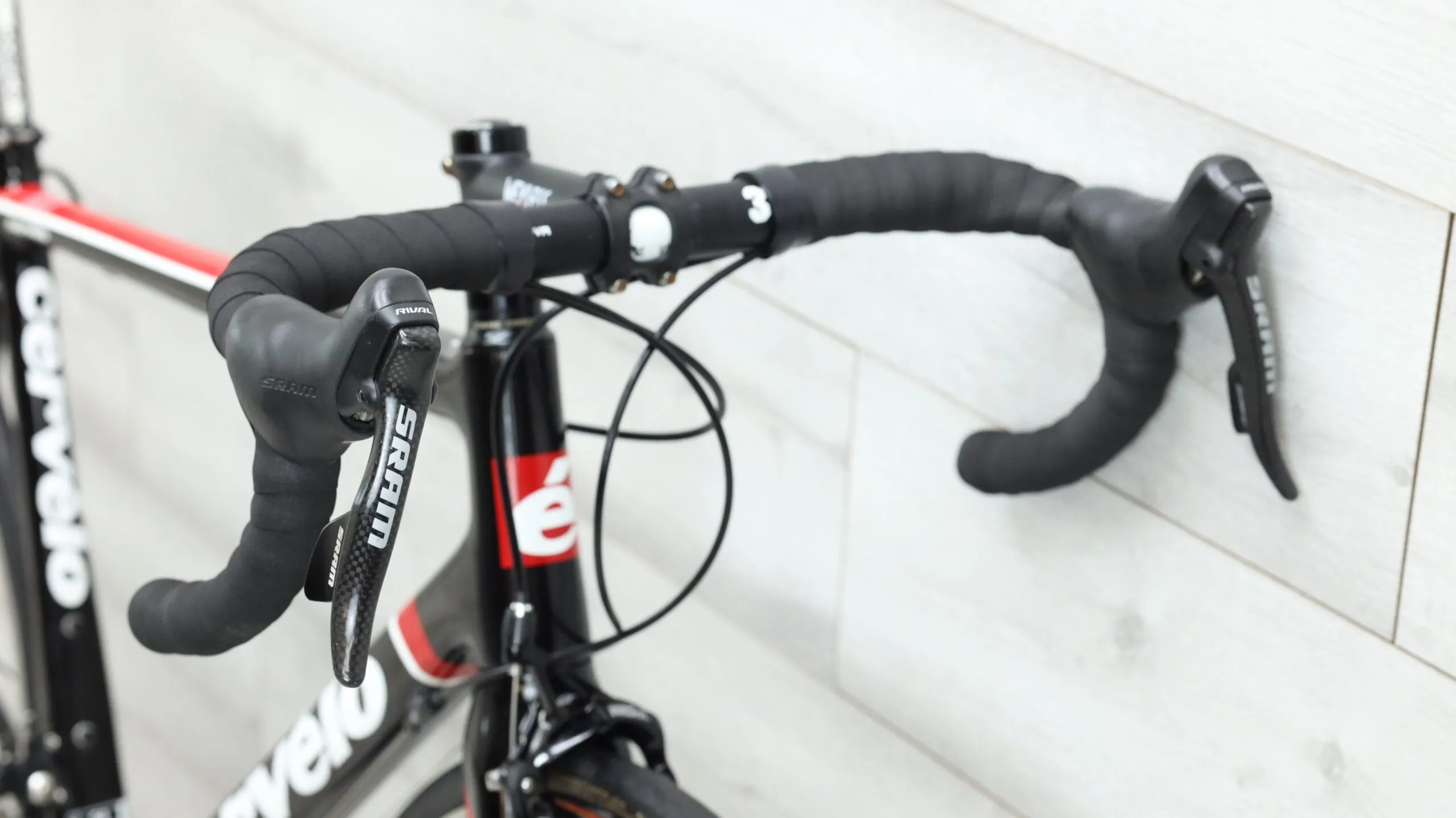 2011 Cervelo R3  Road Bike - 54cm