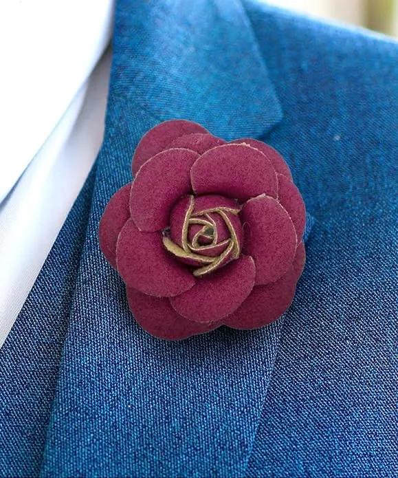 Vittorio Vico Unisex Leather Flower Lapel Pin